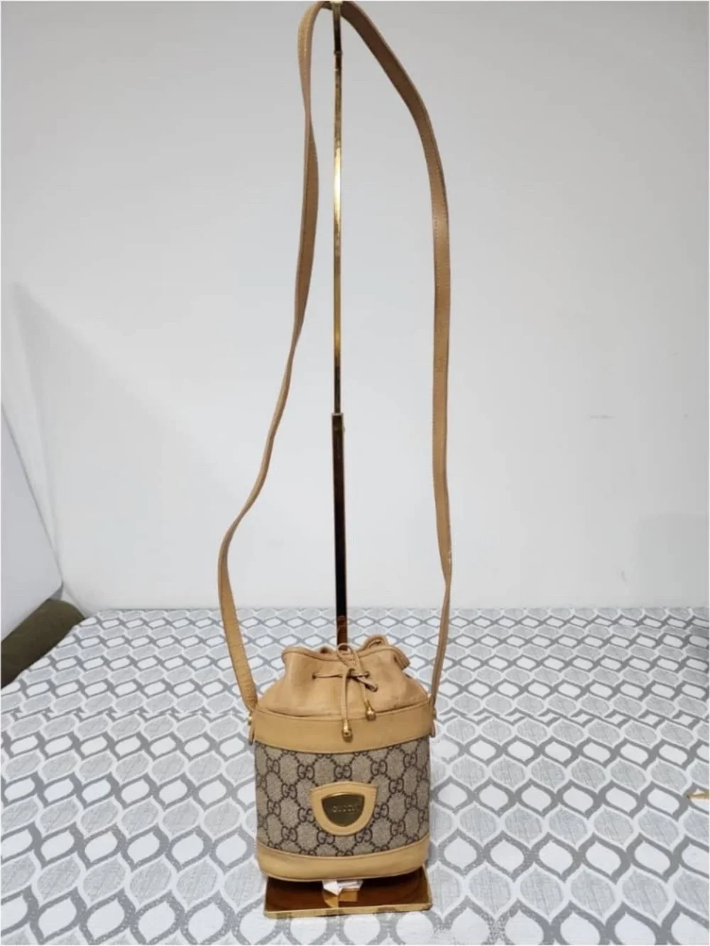 Authentic GUCCI Vintage Monogram Canvas Mini Drawstring Bucket Bag Brown/Beige - Picture 1 of 13